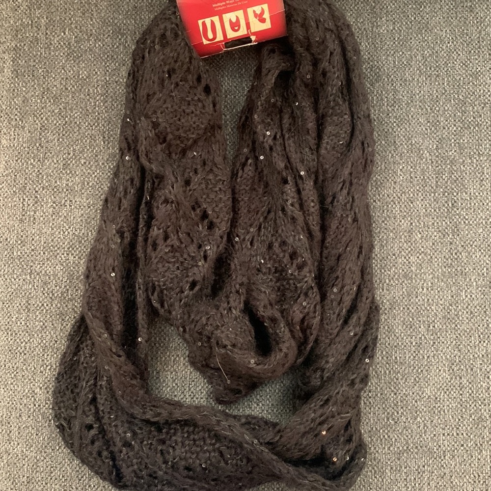 Infinity Scarf - Picture 3 of 3